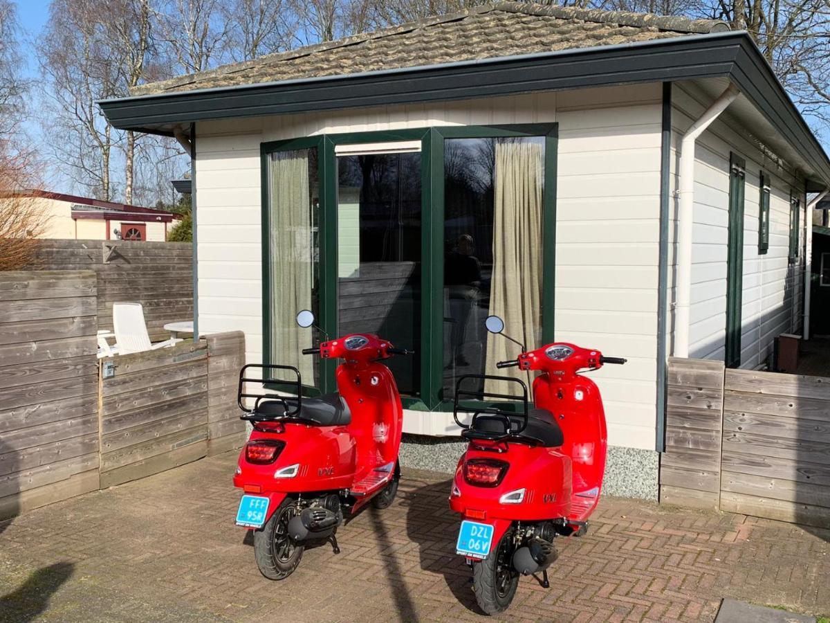 Ruim Familie Chalet Tot 4 Personen Op De Veluwe Bungalowpark De Kern 皮滕 外观 照片