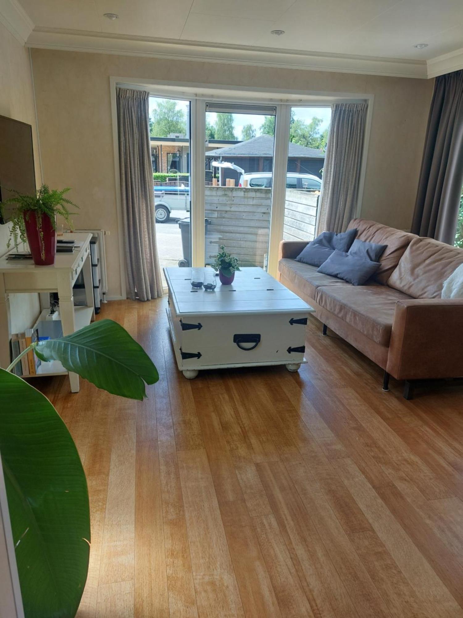 Ruim Familie Chalet Tot 4 Personen Op De Veluwe Bungalowpark De Kern 皮滕 外观 照片